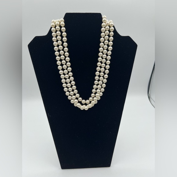 Camrose and Kross Jewelry - Camrose and Kross three‎ strand necklace